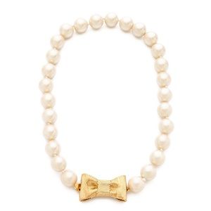 KATE SPADE • All Wrapped Up Pearl Bow Necklace